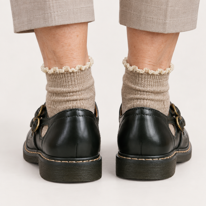 Aurora retro double-buckle shoes, rear heel view
