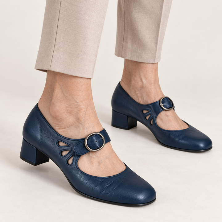Clara low-cut Mary Jane shoes in Blue worn close-up