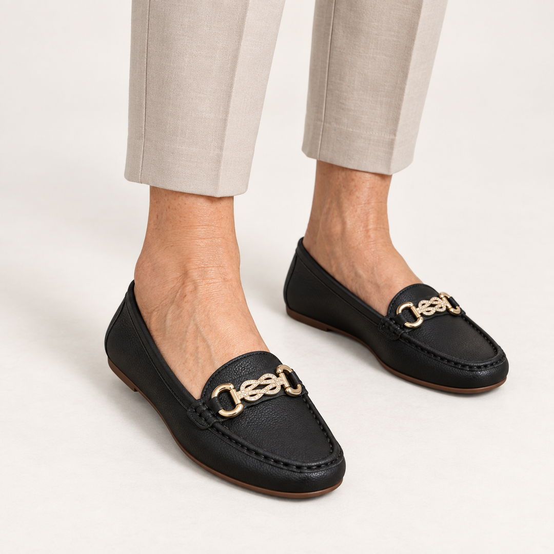 Clara timeless loafers in Black worn close-up